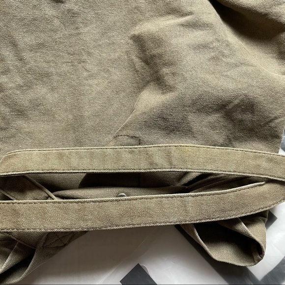 𝅺garage shoulder tote army green and pink - Picture 7 of 11